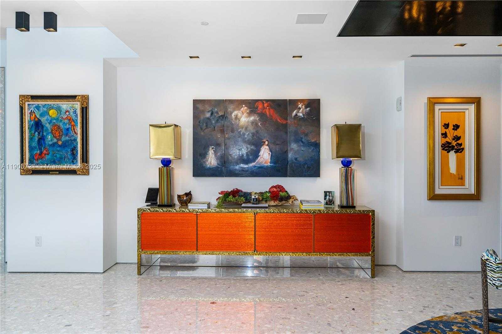 Imagen de Pequeño Objeto