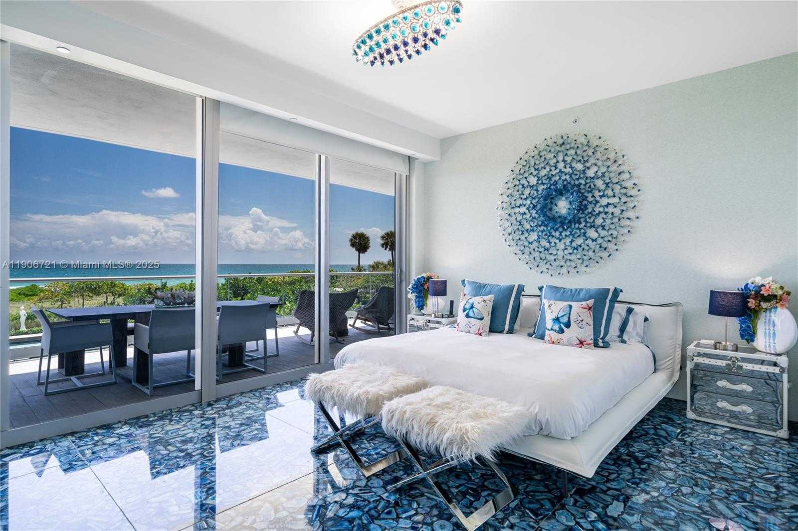 Imagen de Pequeño Objeto