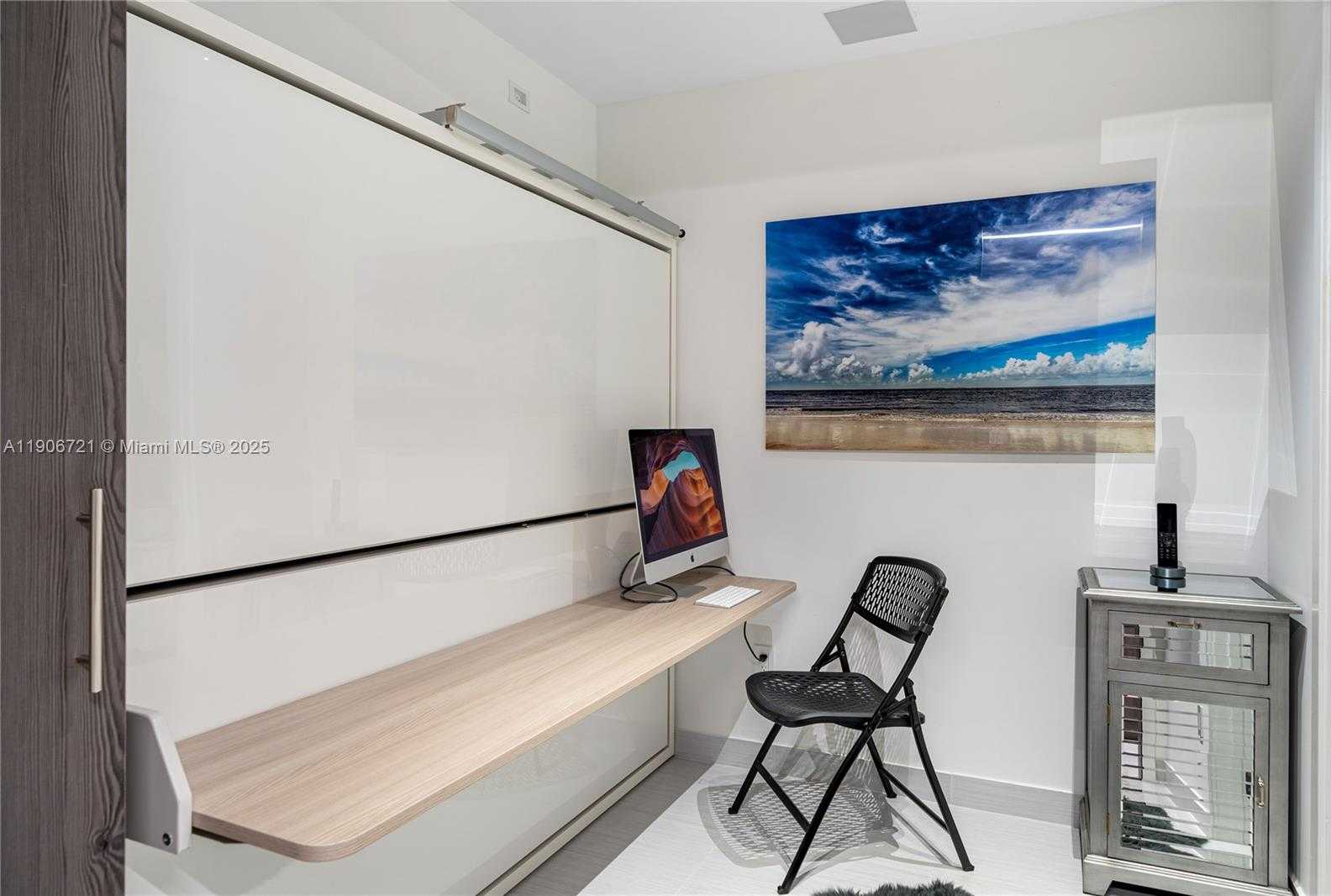 Imagen de Pequeño Objeto