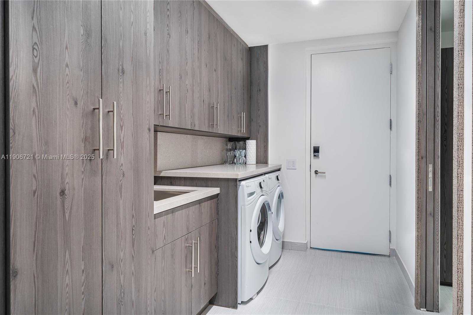 Imagen de Pequeño Objeto