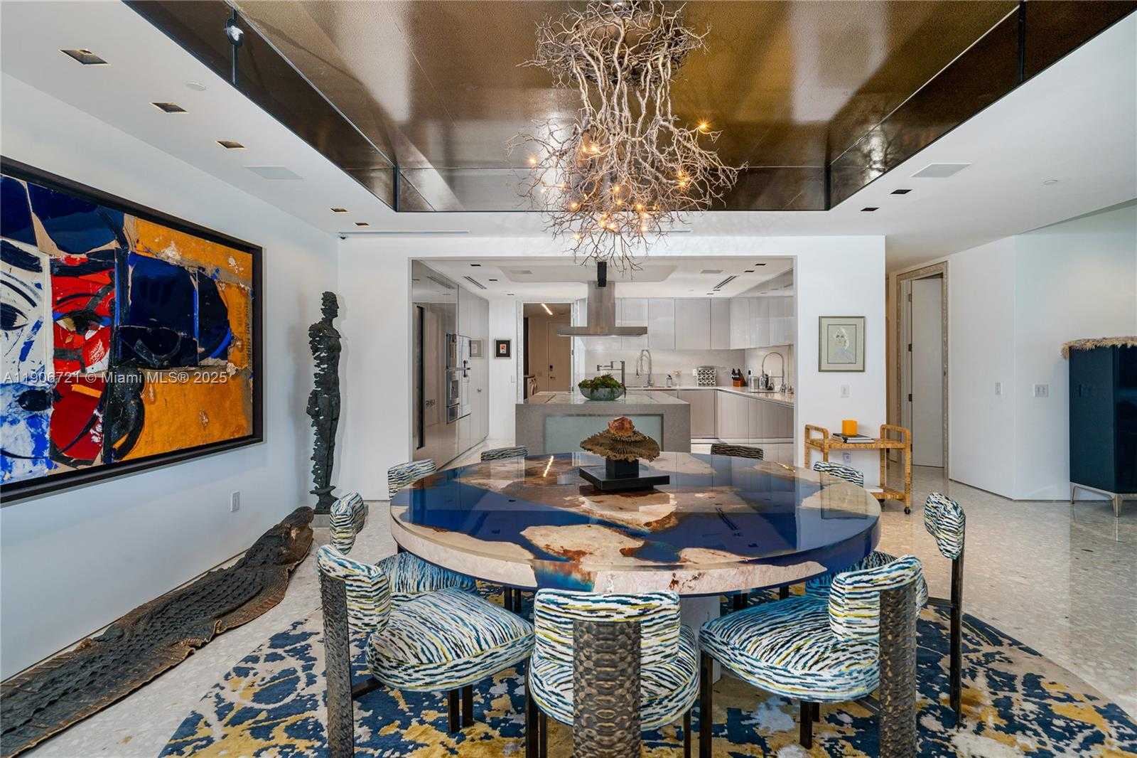 Imagen de Pequeño Objeto