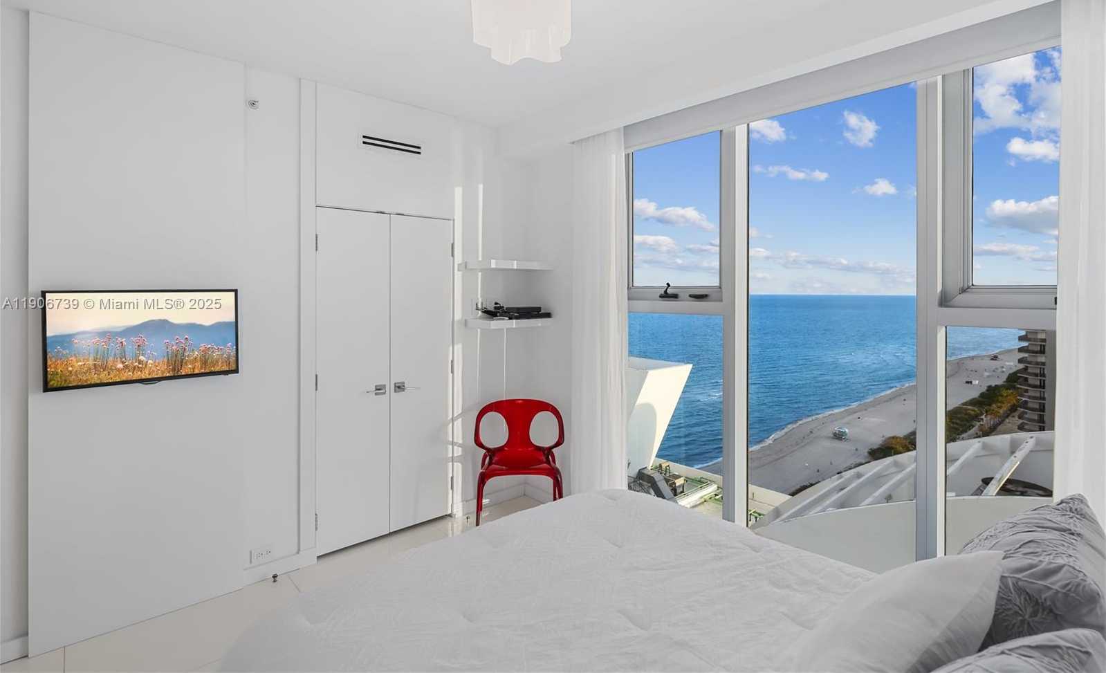 Small Image of 6899 COLLINS AVE #2208, Miami Beach Number 37