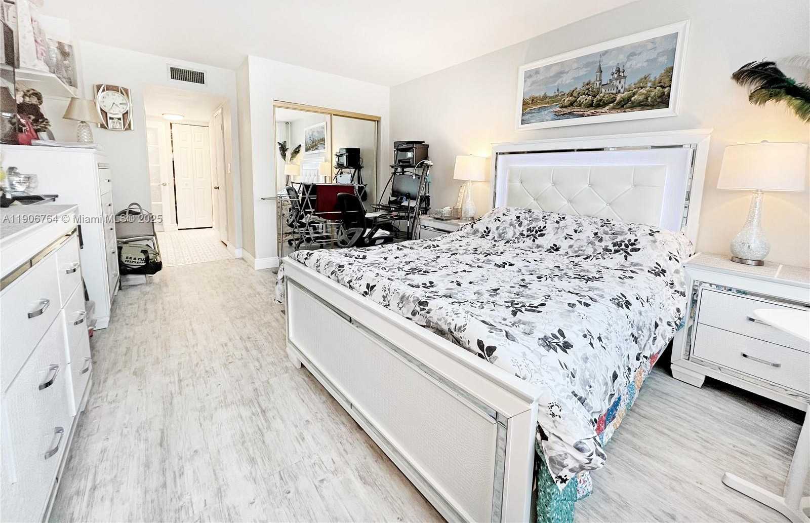 Small Image of 2801 NORTH EAST 183RD ST #1108W, Aventura Number 19