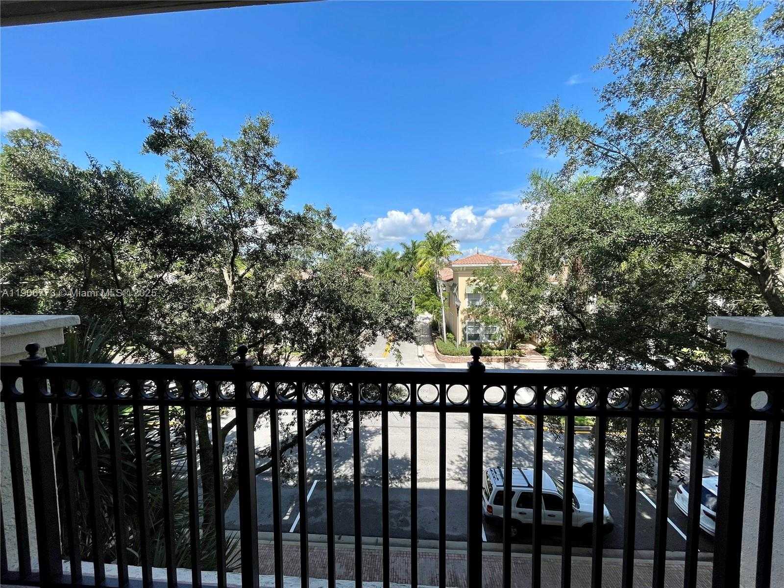 Small Image of 3020 NORTH WEST 125TH AVE #304, Sunrise Number 30