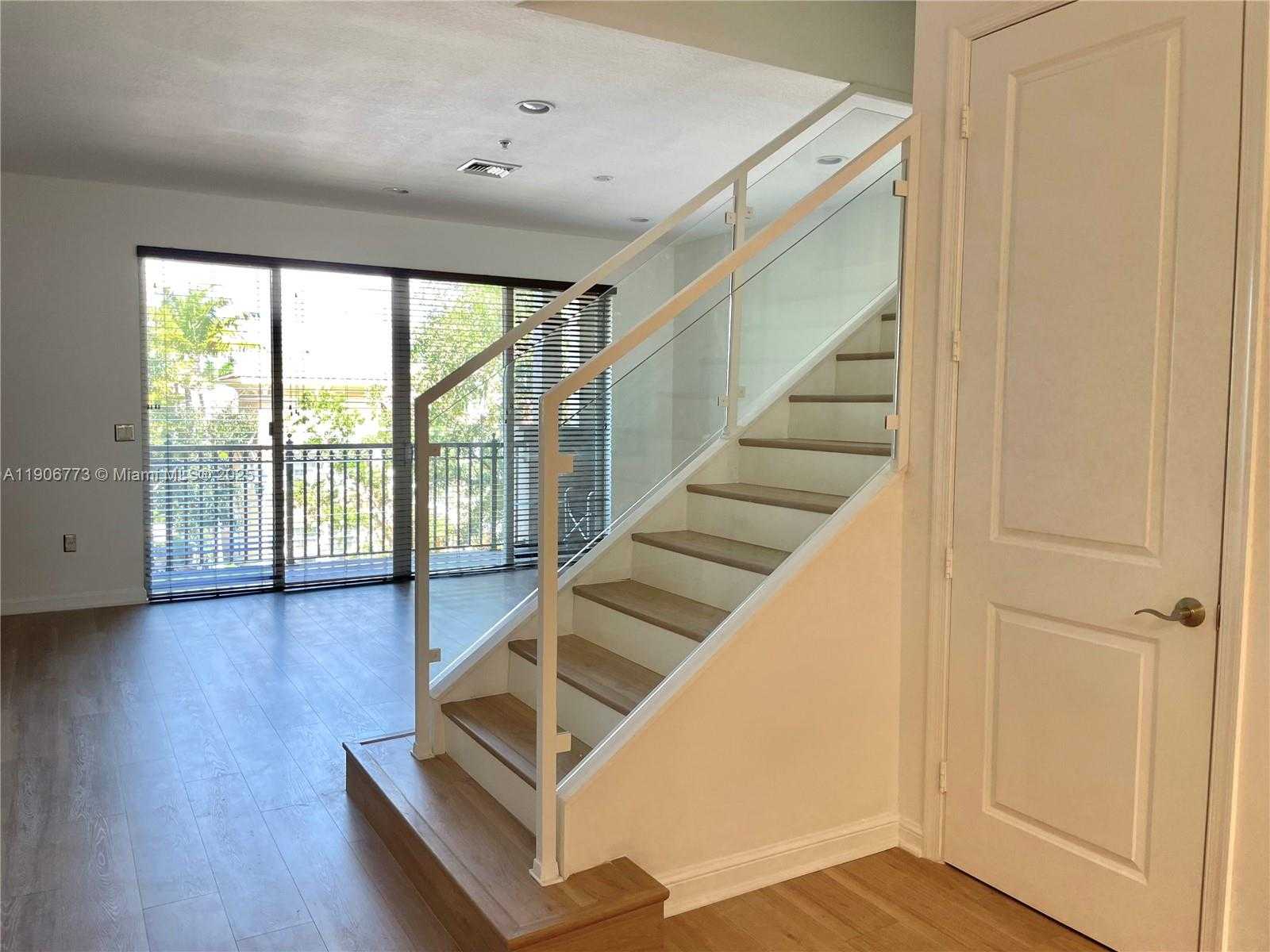 Small Image of 3020 NORTH WEST 125TH AVE #304, Sunrise Number 6