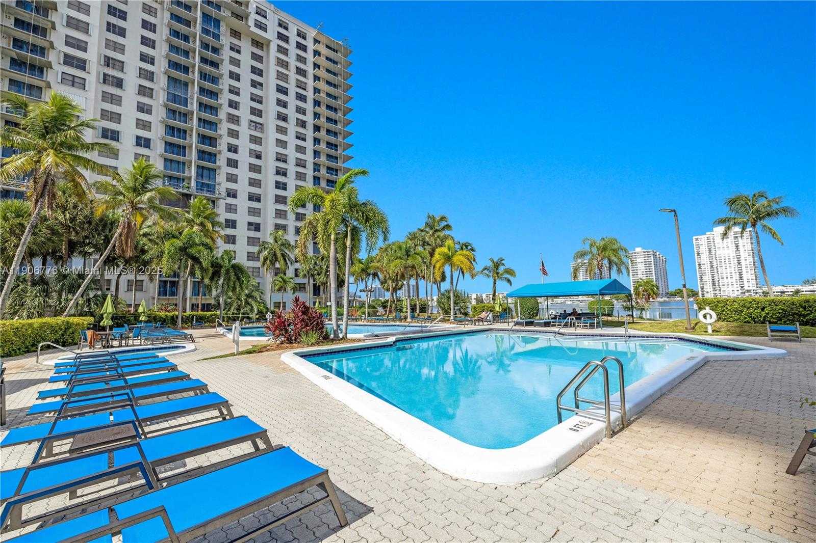 Small Image of 18151 NORTH EAST 31ST CT #1511, Aventura Number 41