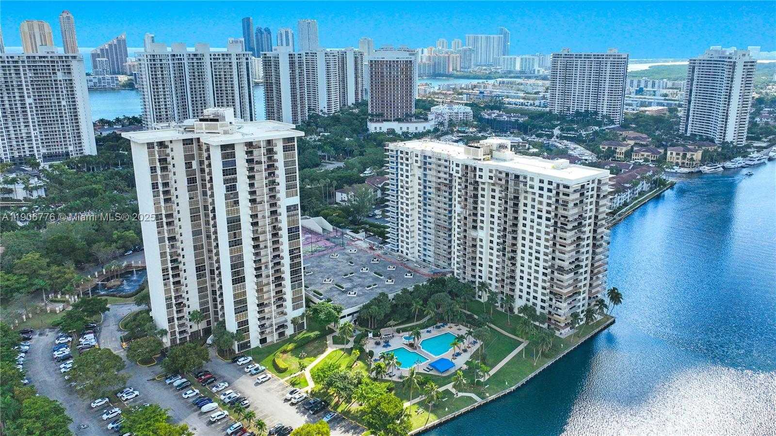 Small Image of 18151 NORTH EAST 31ST CT #1511, Aventura Number 8