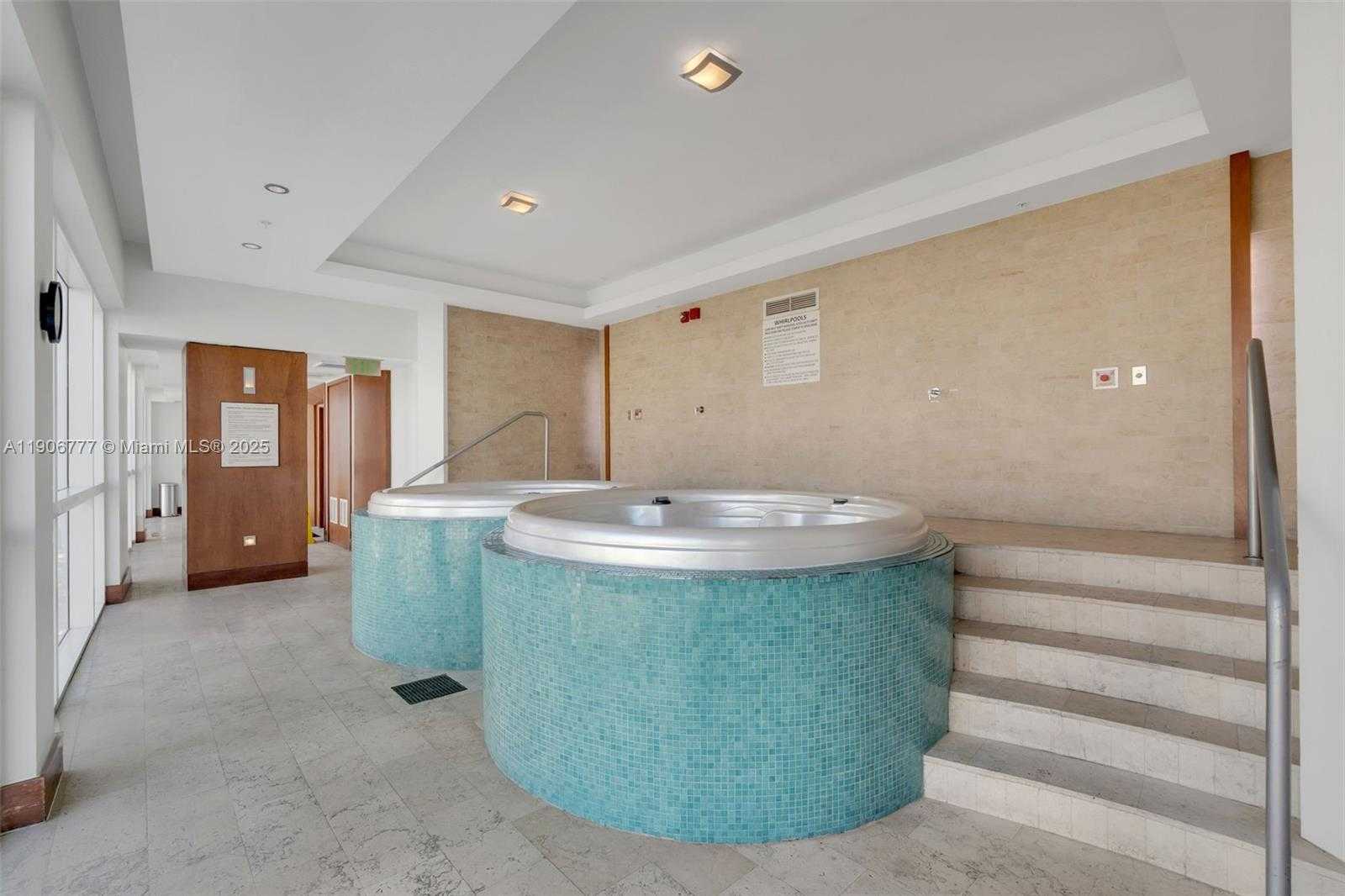 Small Image of 31 SOUTH EAST 5TH ST #901, Miami Number 35