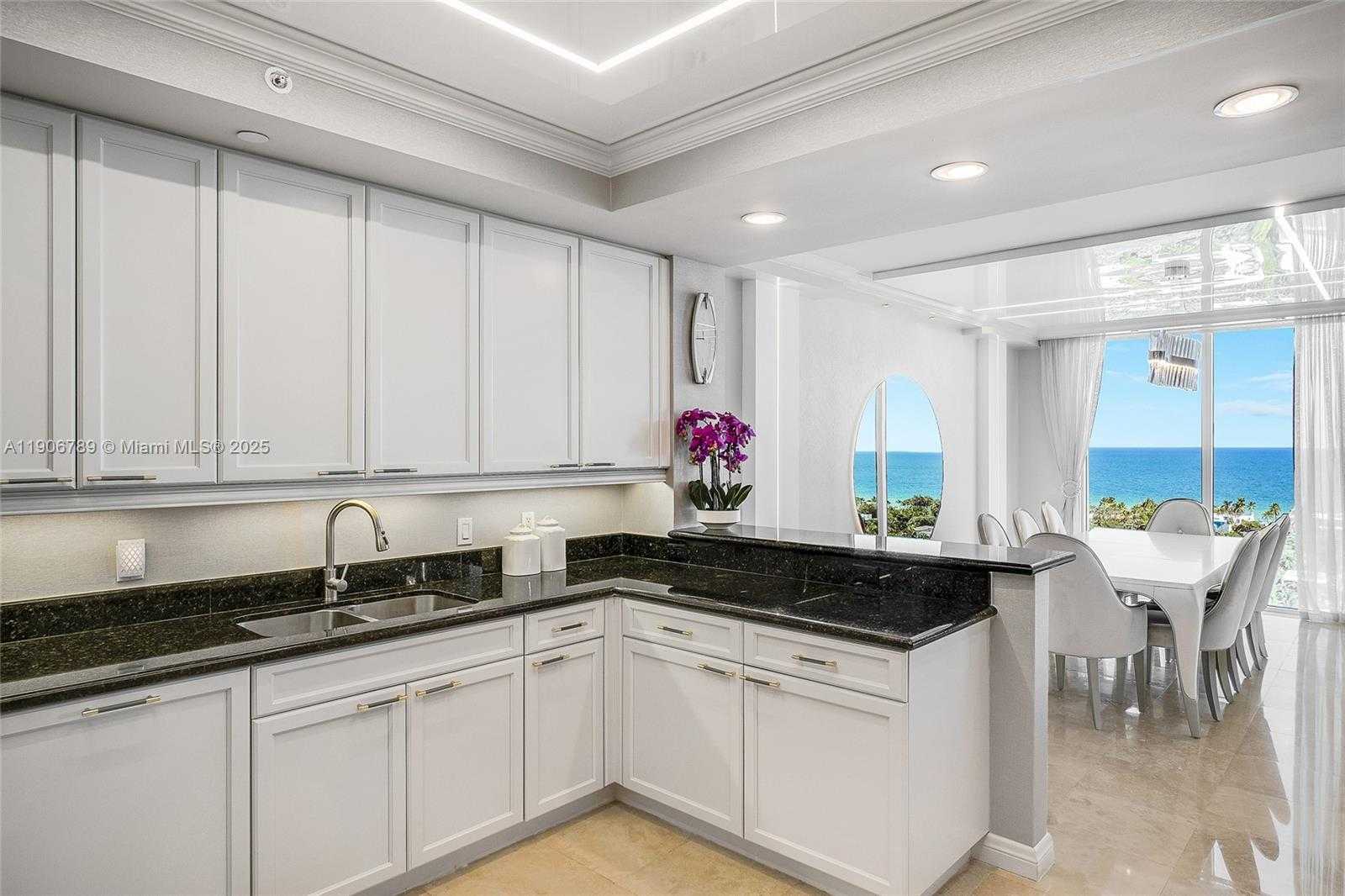 Small Image of 20201 EAST COUNTRY CLUB DR #1903, Aventura Number 13