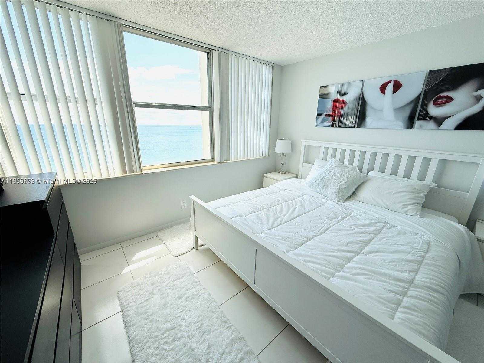 Small Image of 2101 SOUTH OCEAN DR #1902, Hollywood Number 11