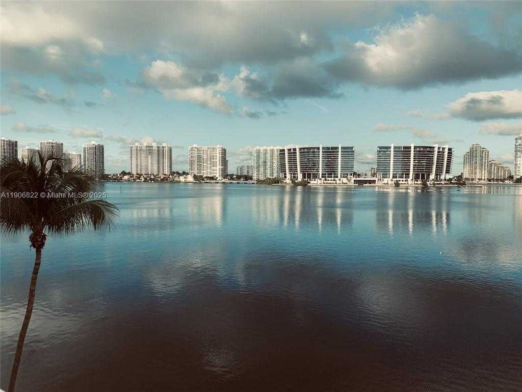 Small Image of 18260 NORTH BAY RD #420, Sunny Isles Beach Number 1