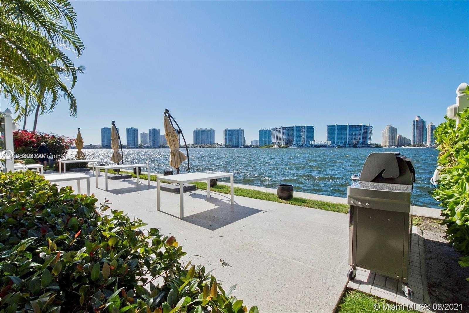 Small Image of 18260 NORTH BAY RD #420, Sunny Isles Beach Number 22