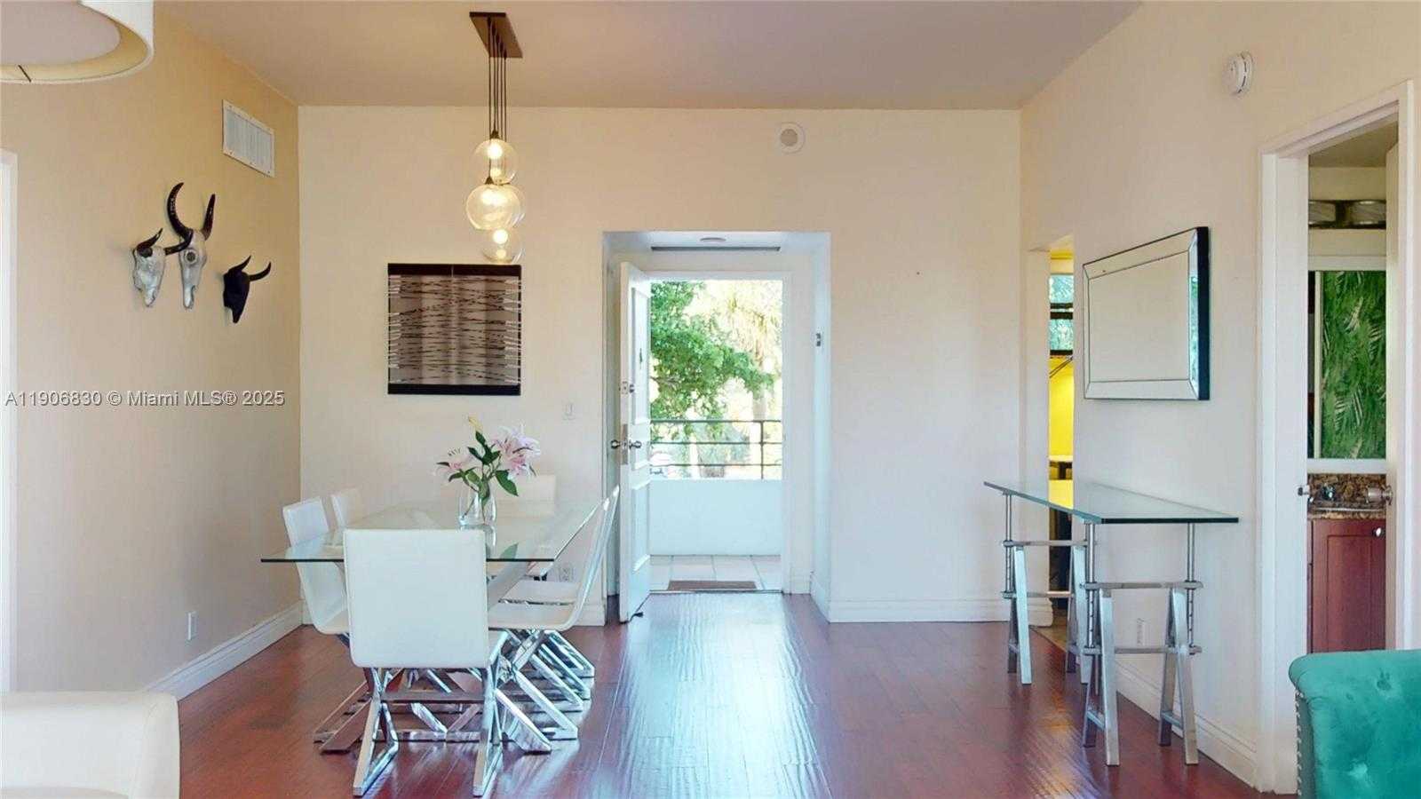 Small Image of 500 THREE ISLANDS BLVD #L 25, Hallandale Beach Number 11