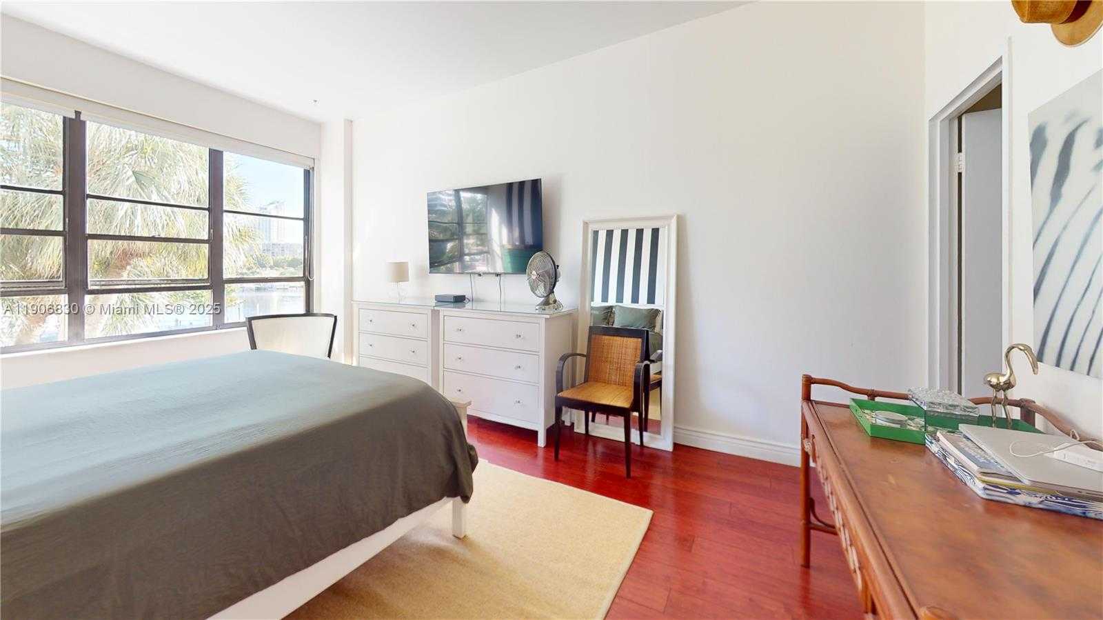 Small Image of 500 THREE ISLANDS BLVD #L 25, Hallandale Beach Number 15