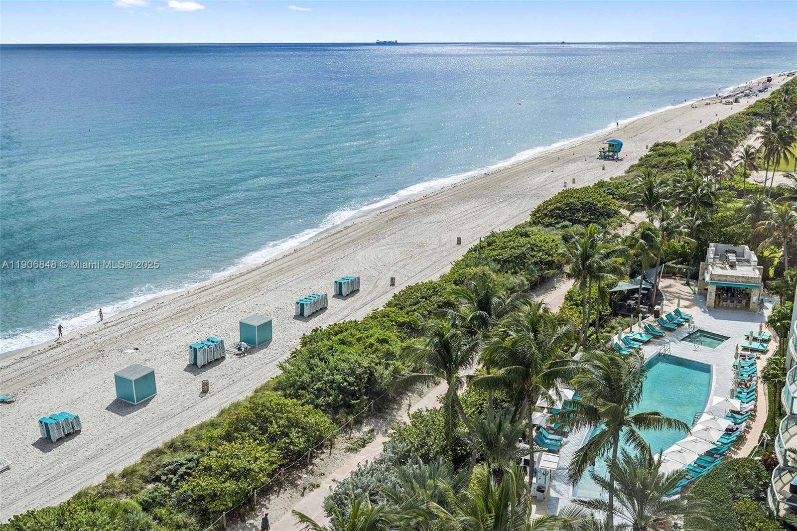 Small Image of 6801 COLLINS AVE #1018 (1007), Miami Beach Number 24