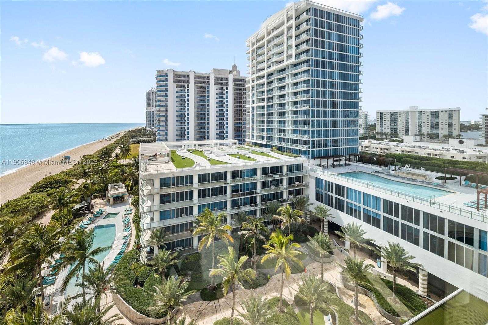 Small Image of 6801 COLLINS AVE #1018 (1007), Miami Beach Number 25