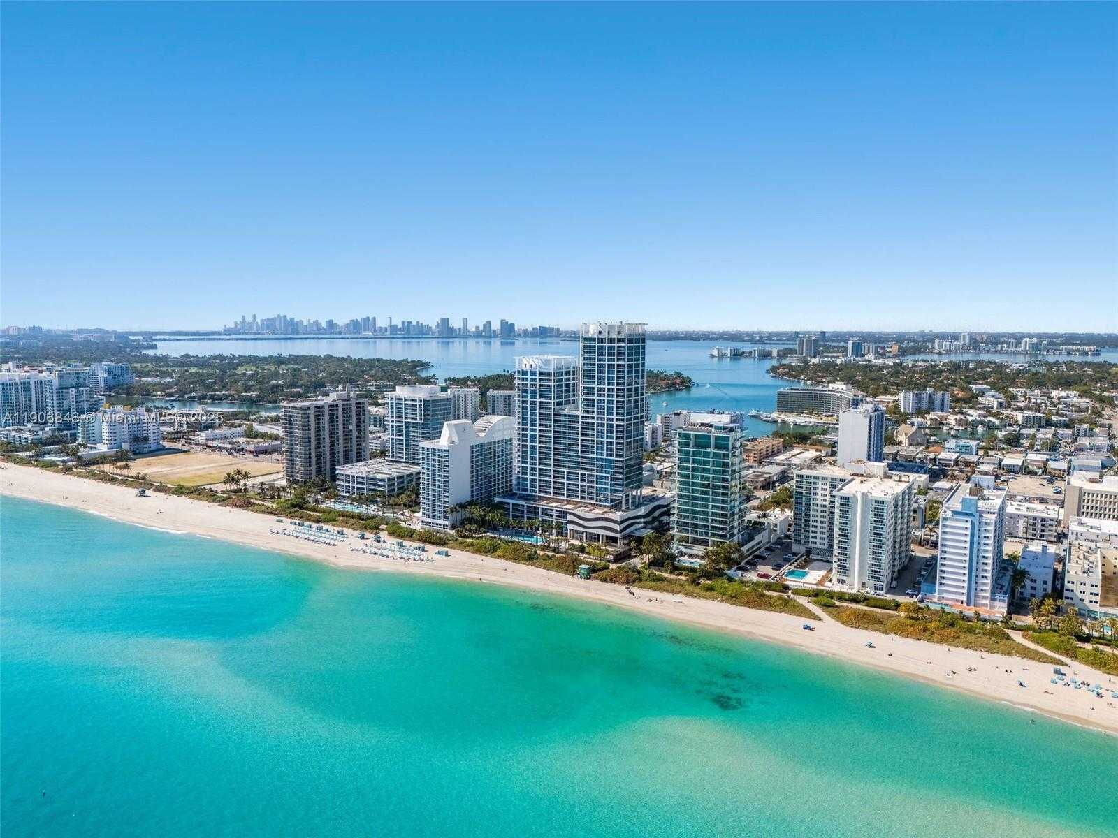 Small Image of 6801 COLLINS AVE #1018 (1007), Miami Beach Number 26