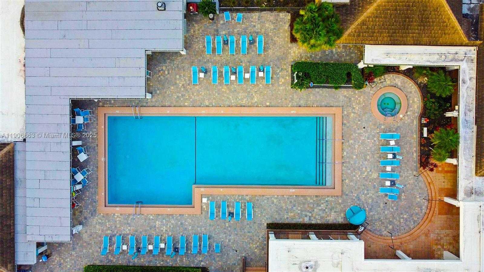 Small Image of 21578 JUEGO CIR #26H, Boca Raton Number 43