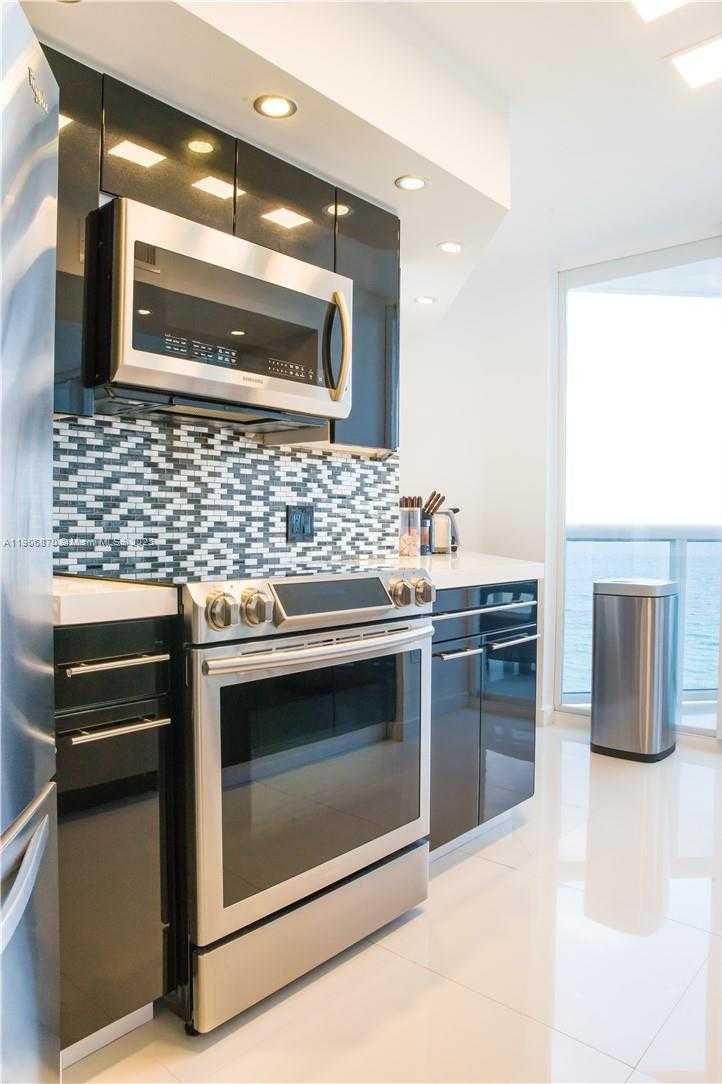 Small Image of 6301 COLLINS AVE #1402, Miami Beach Number 20