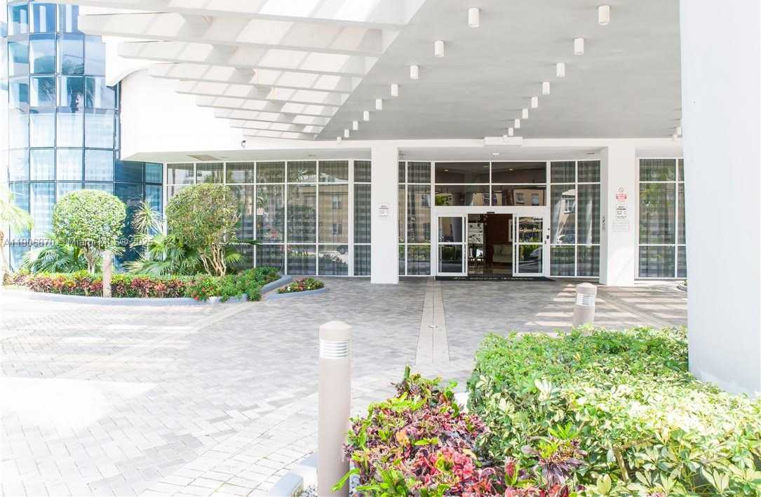 Small Image of 6301 COLLINS AVE #1402, Miami Beach Number 31