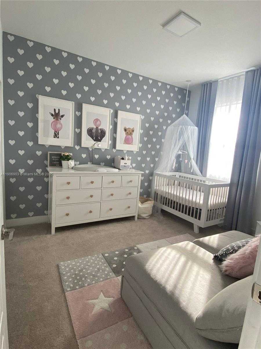 Small Image of 15855 NORTH WEST 90TH CT, Miami Lakes Number 18