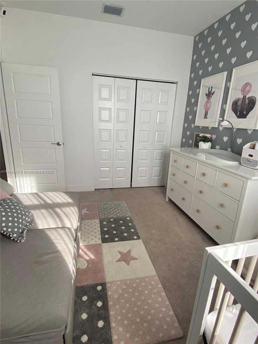 Small Image of 15855 NORTH WEST 90TH CT, Miami Lakes Number 19