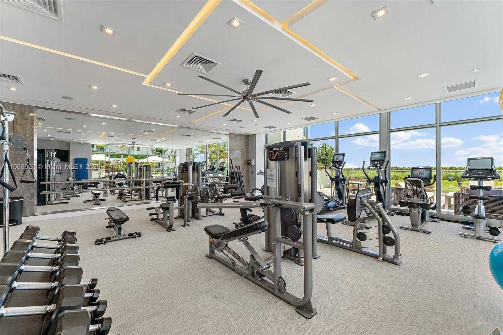 Small Image of 5000 NORTH OCEAN DR #201, Singer Island Number 27