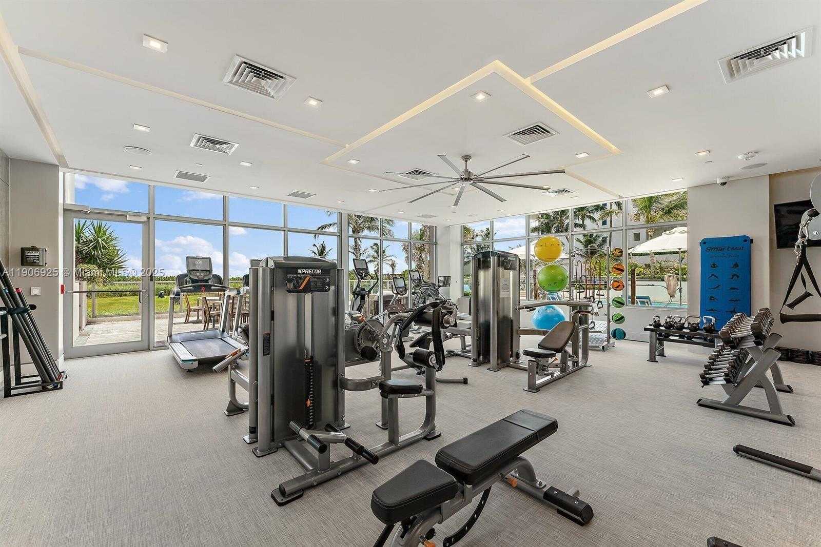 Small Image of 5000 NORTH OCEAN DR #201, Singer Island Number 28