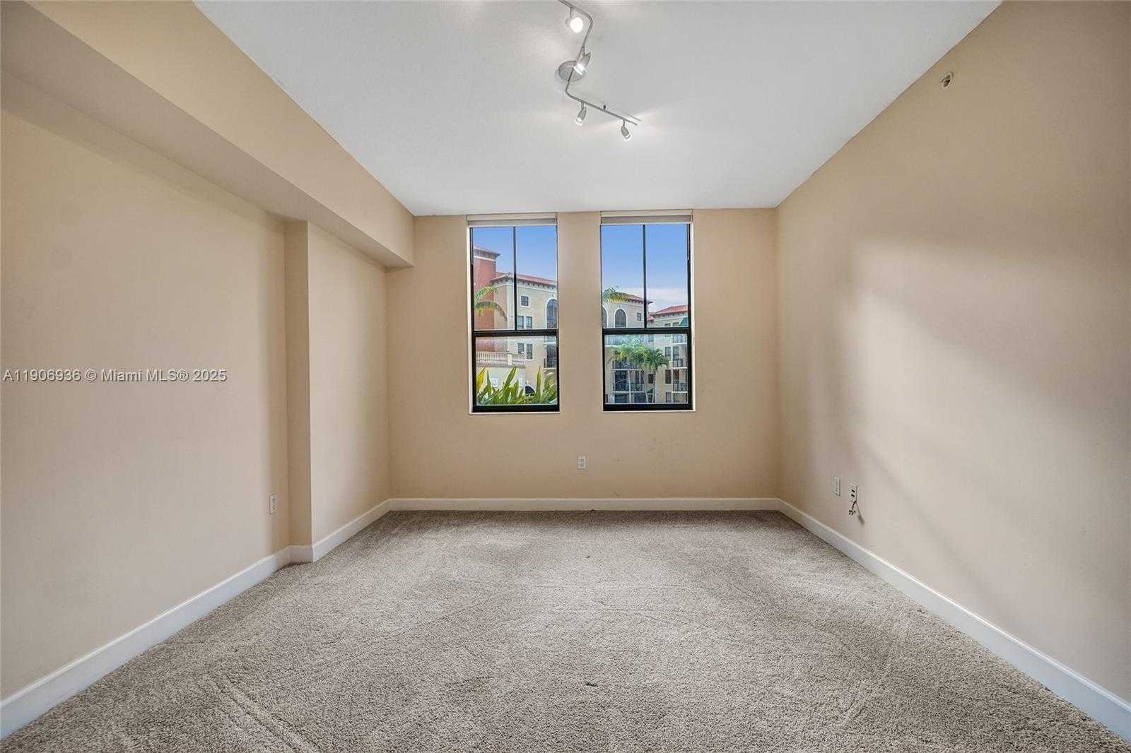 Small Image of 55 MERRICK WAY #619, Coral Gables Number 32