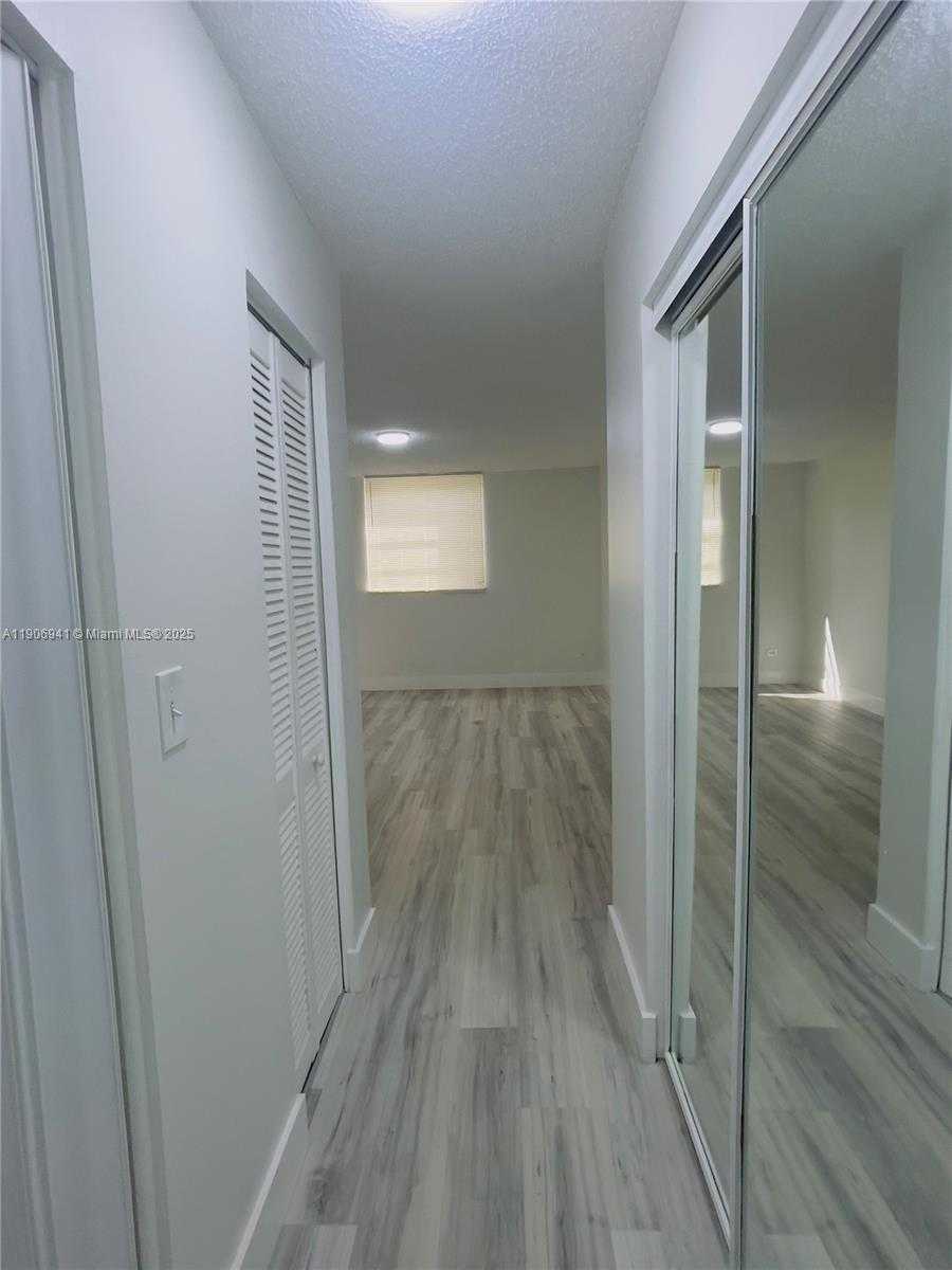 Small Image of 443 NORTH EAST 195TH ST #338, Miami Number 10