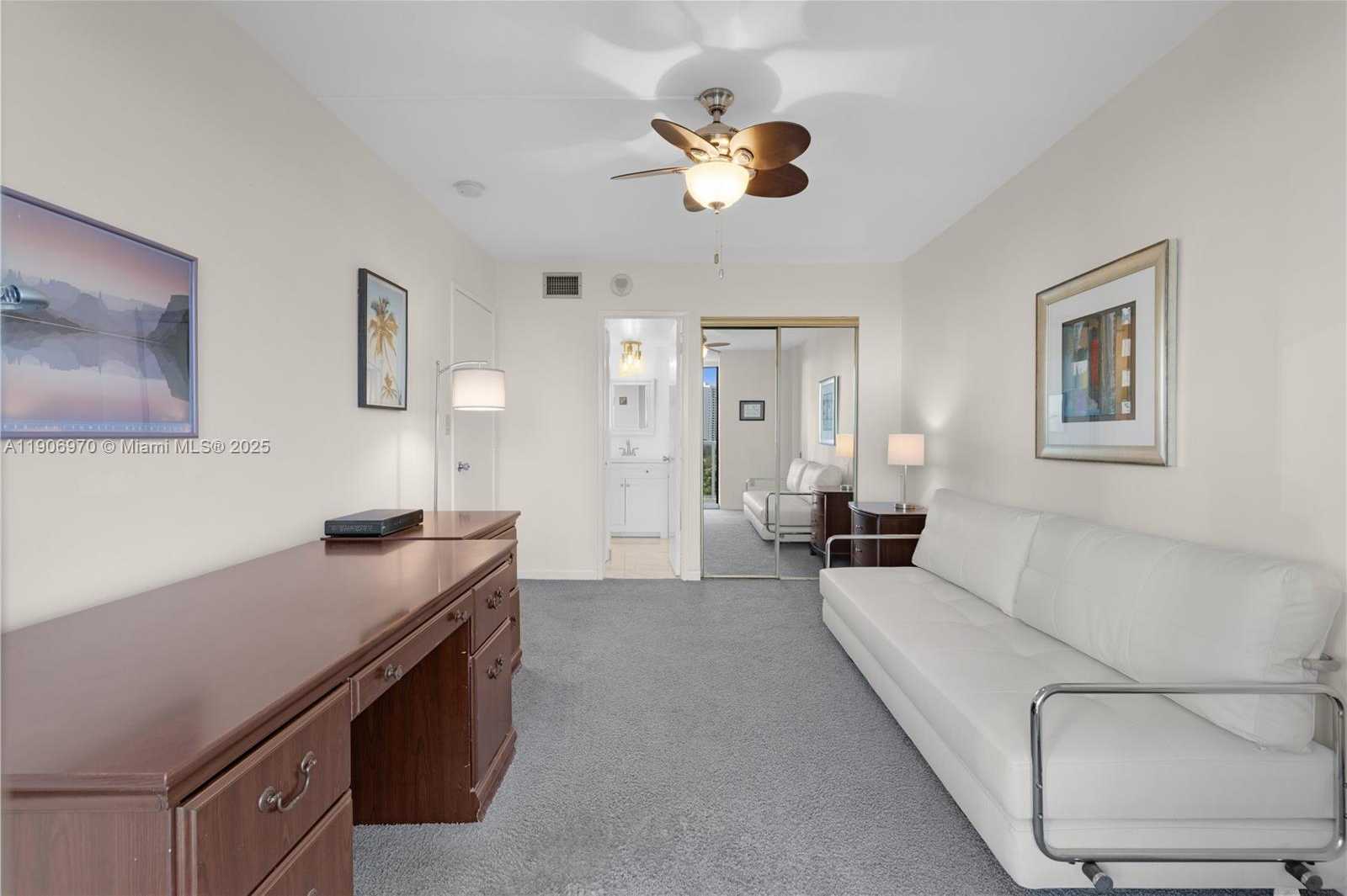 Small Image of 3701 NORTH COUNTRY CLUB DR #1009, Aventura Number 14