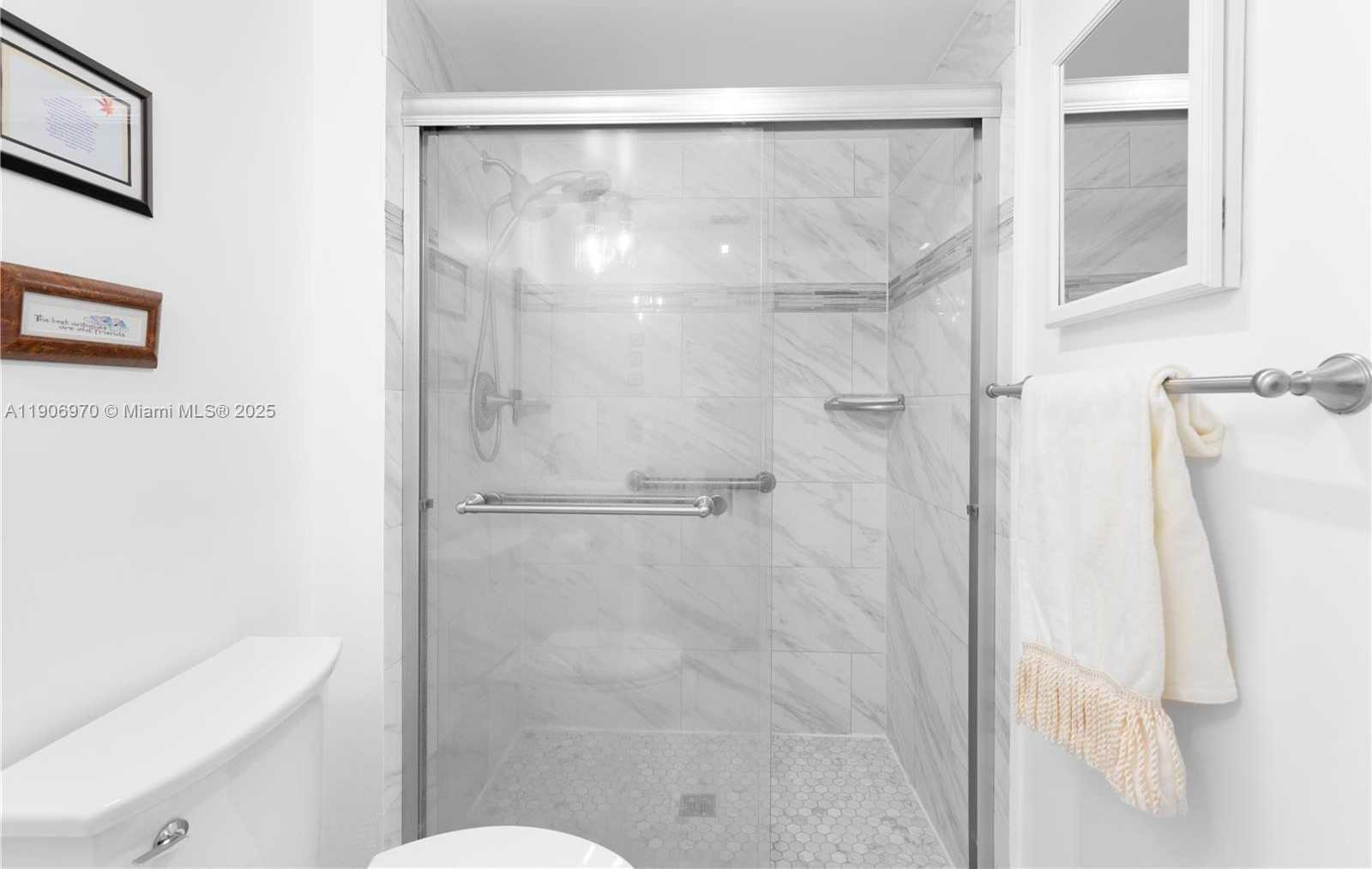 Small Image of 3701 NORTH COUNTRY CLUB DR #1009, Aventura Number 16