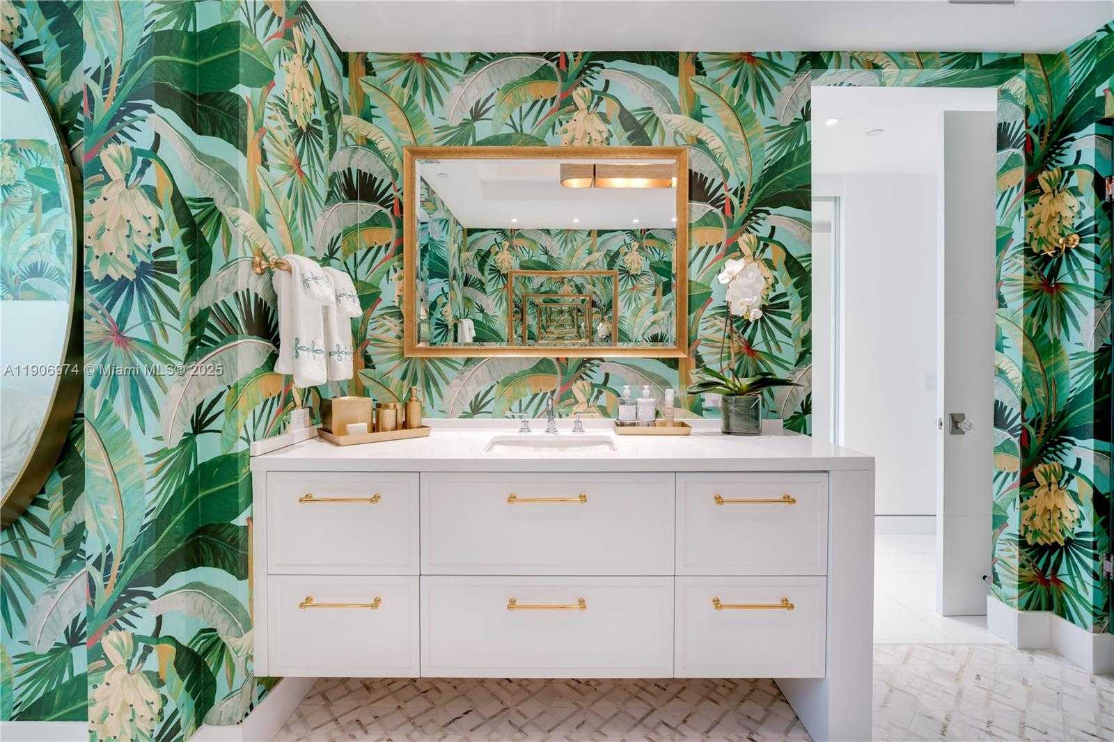 Small Image of 10295 COLLINS AVE #1008, Bal Harbour Number 13