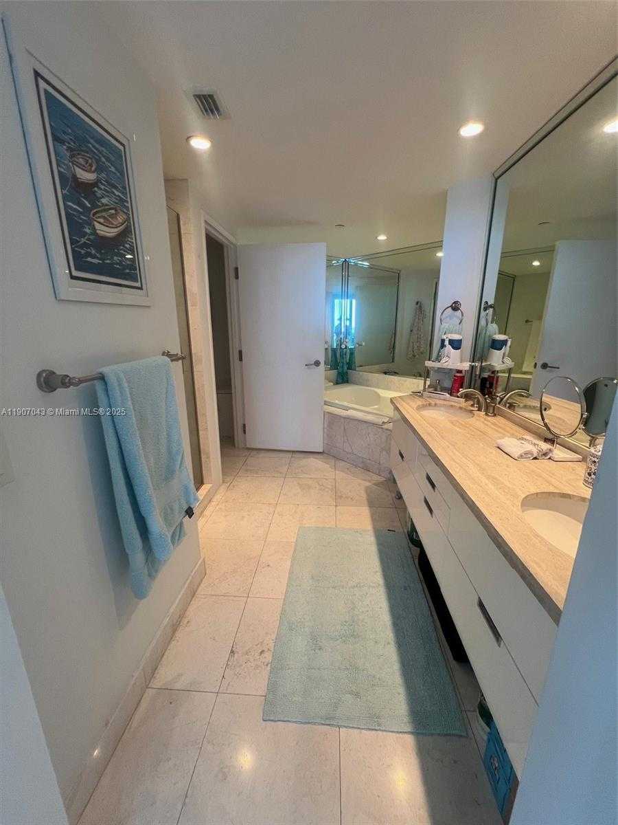 Small Image of 9401 COLLINS AVE #801, Surfside Number 16