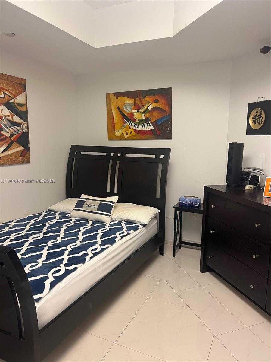 Small Image of 9401 COLLINS AVE #801, Surfside Number 19
