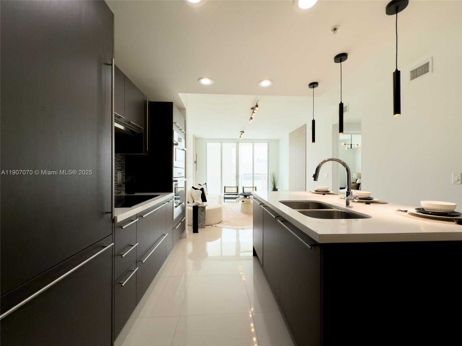 Small Image of 7751 NORTH WEST 107TH AVE #522, Doral Number 20