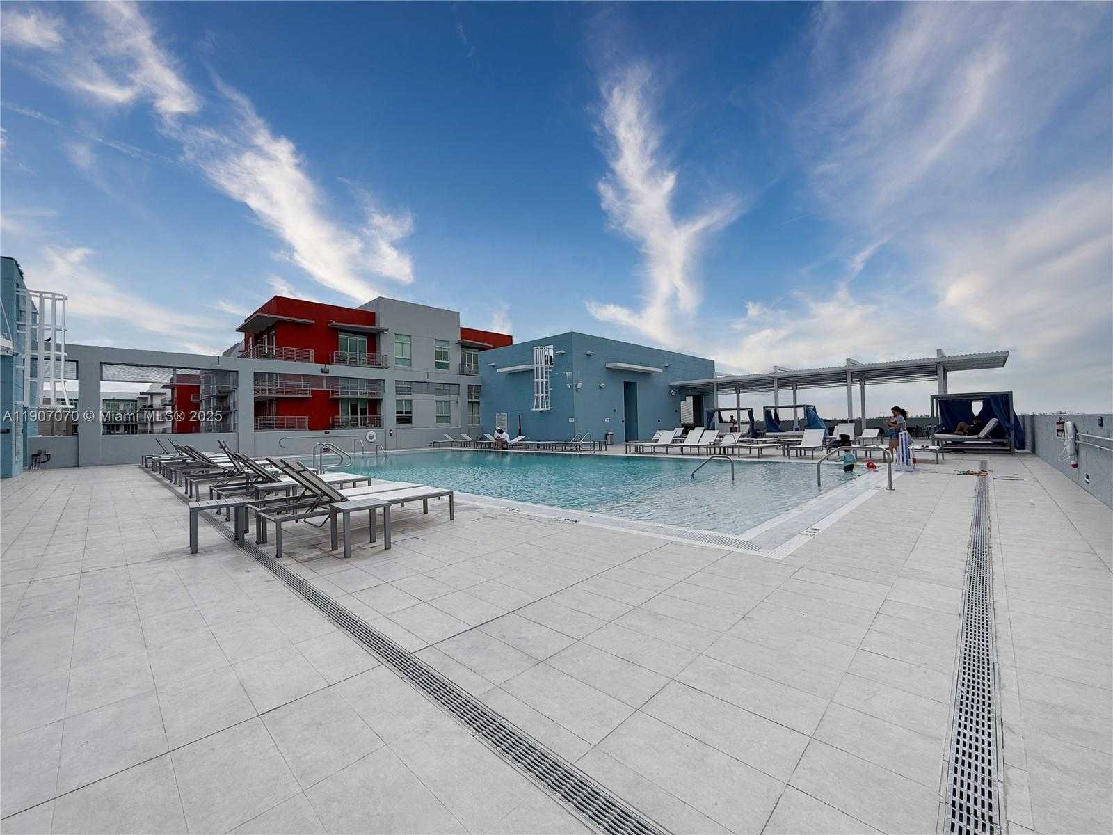 Small Image of 7751 NORTH WEST 107TH AVE #522, Doral Number 21