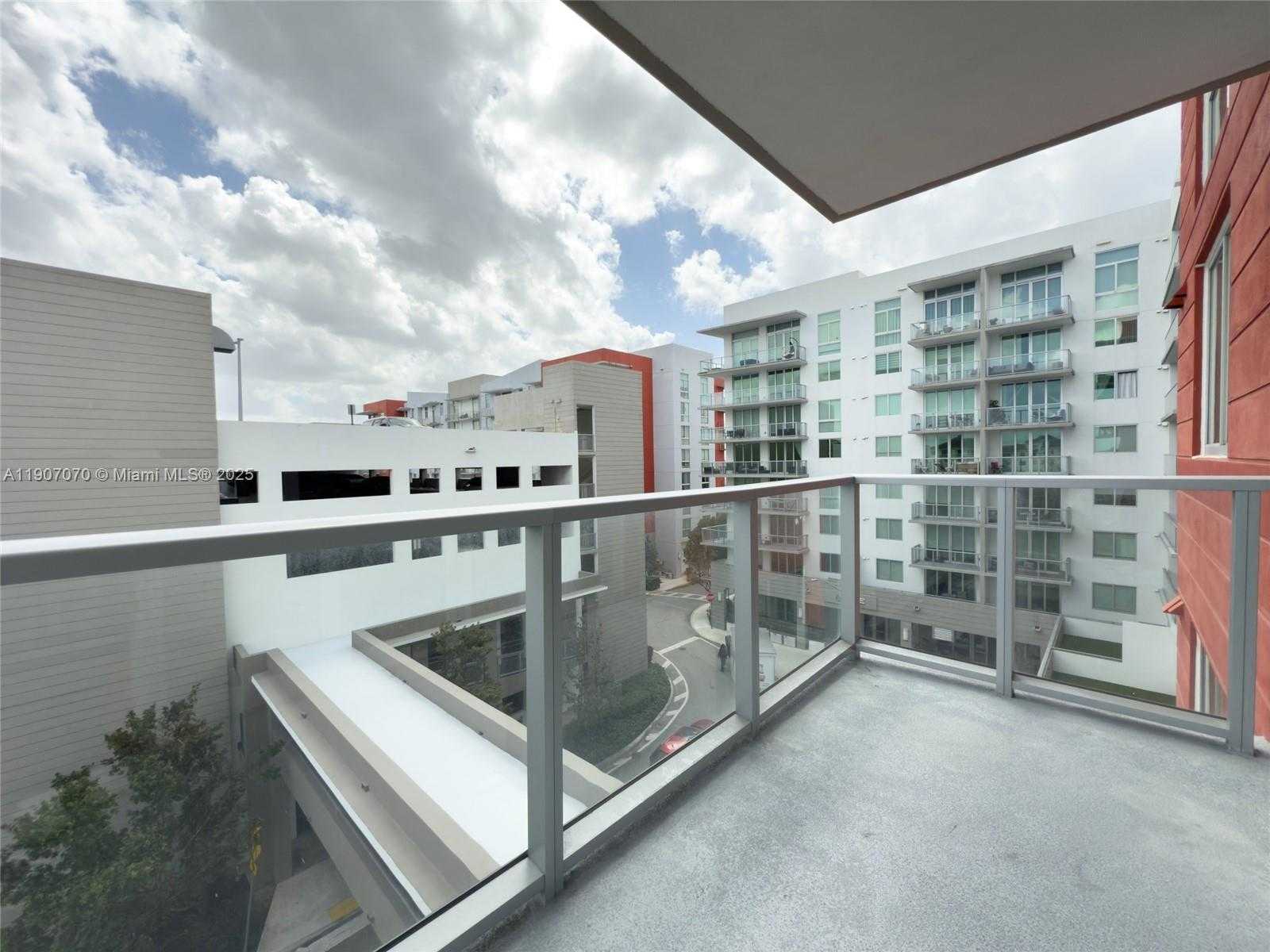 Small Image of 7751 NORTH WEST 107TH AVE #522, Doral Number 44