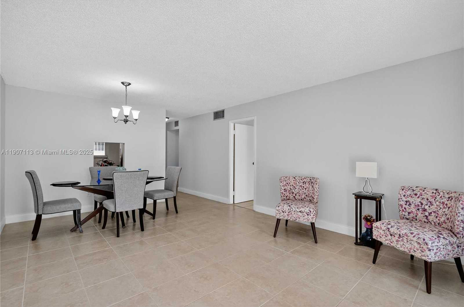 Small Image of 8103 CAMINO REAL #307, Miami Number 15