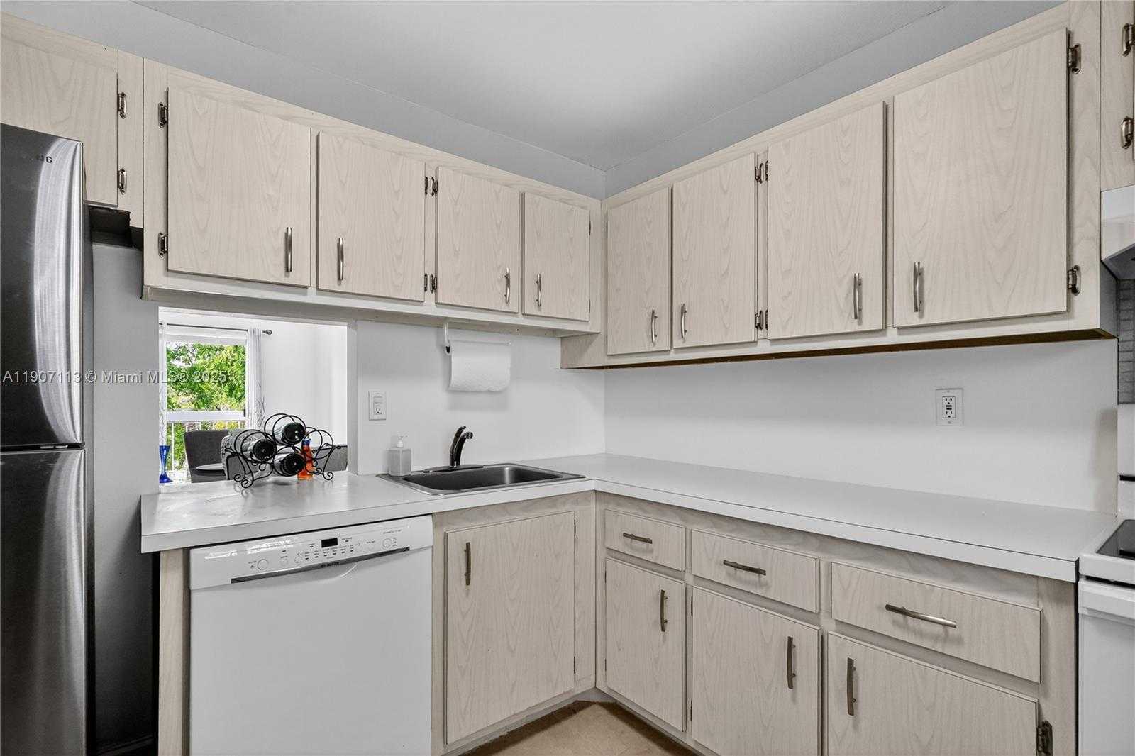 Small Image of 8103 CAMINO REAL #307, Miami Number 8