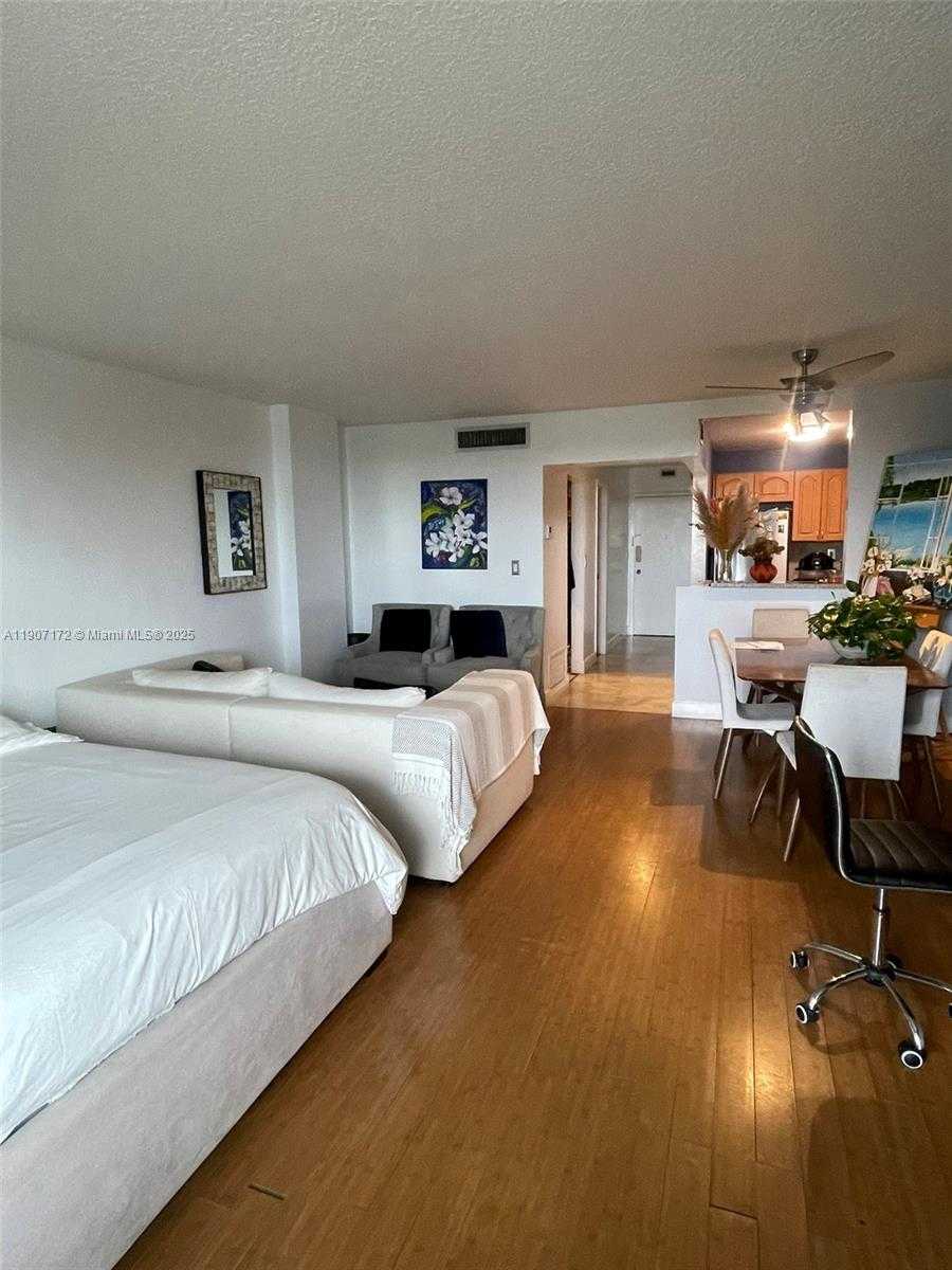 Small Image of 12500 NORTH EAST 15TH AVE #512, North Miami Number 6