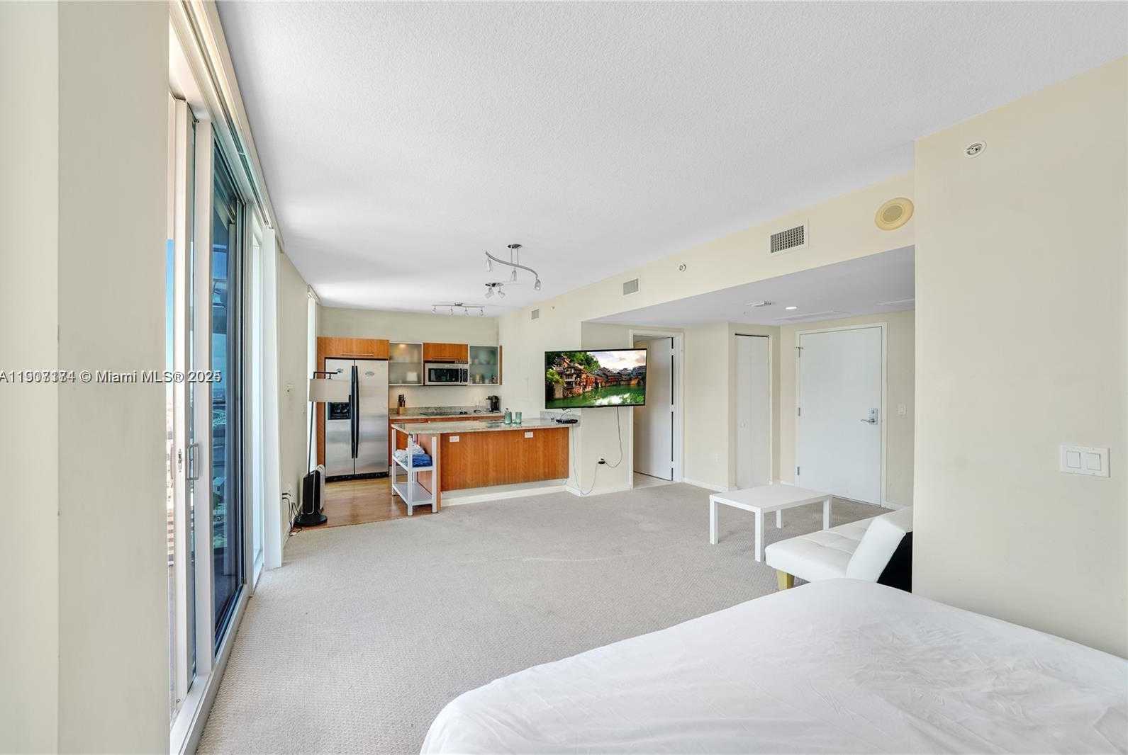 Small Image of 185 SOUTH WEST 7TH ST #3100, Miami Number 6