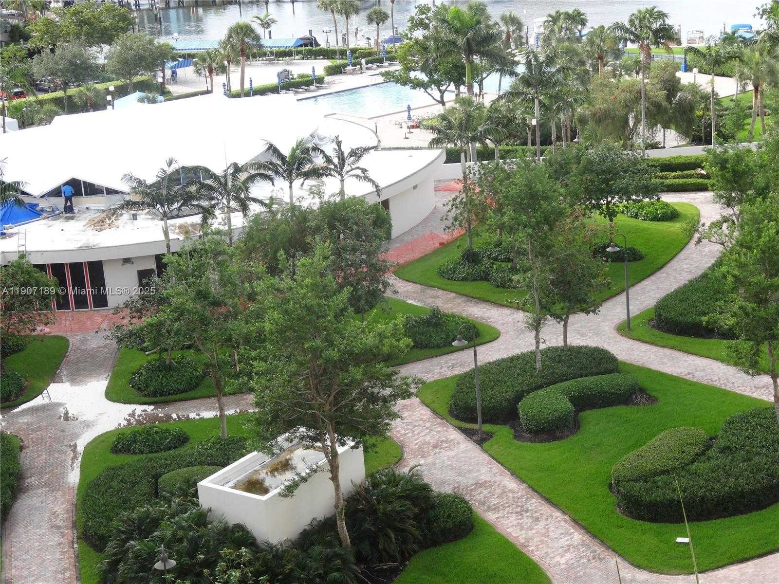 Small Image of 600 THREE ISLANDS BLVD #817, Hallandale Beach Number 2