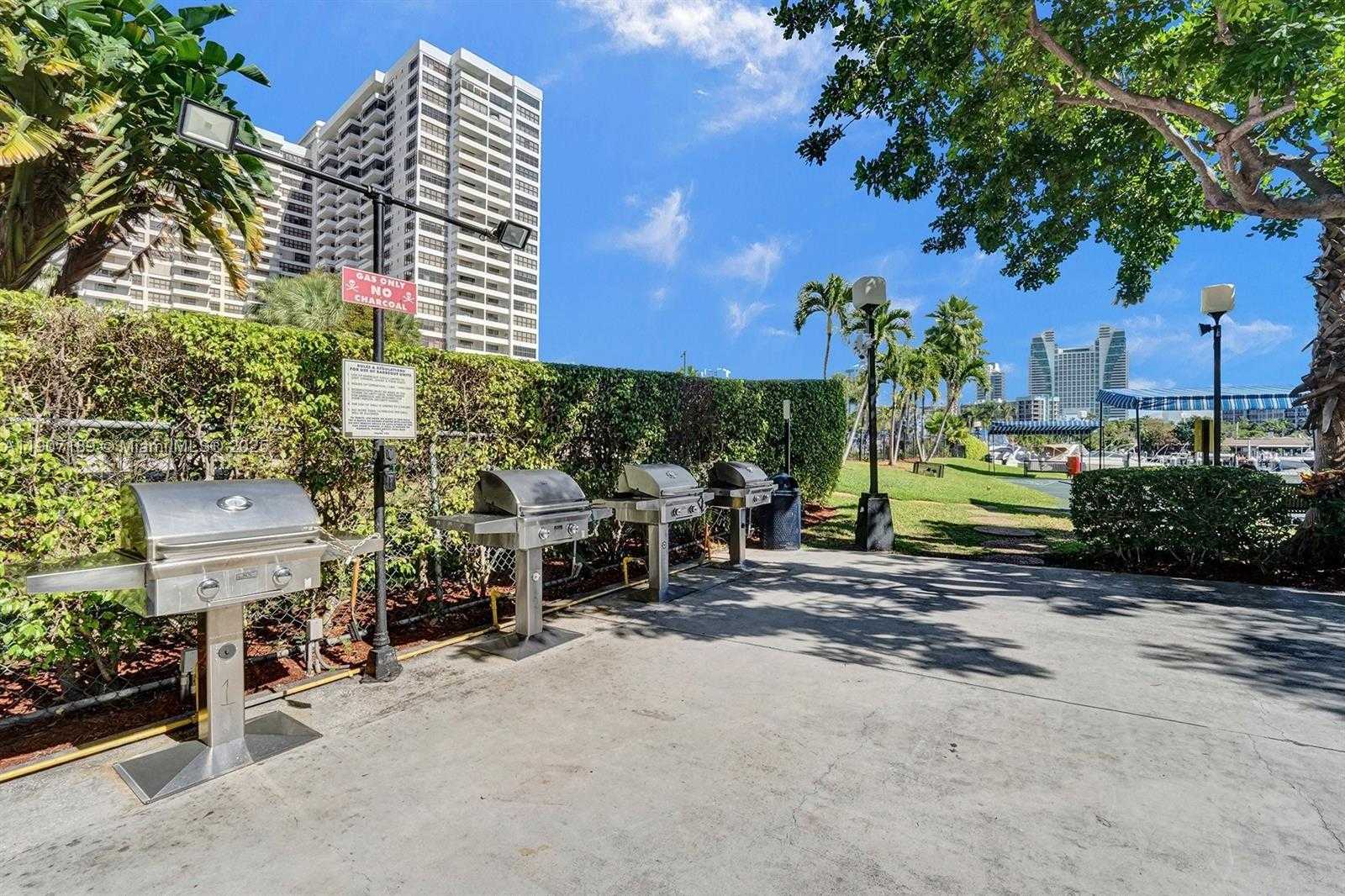 Small Image of 600 THREE ISLANDS BLVD #817, Hallandale Beach Number 28