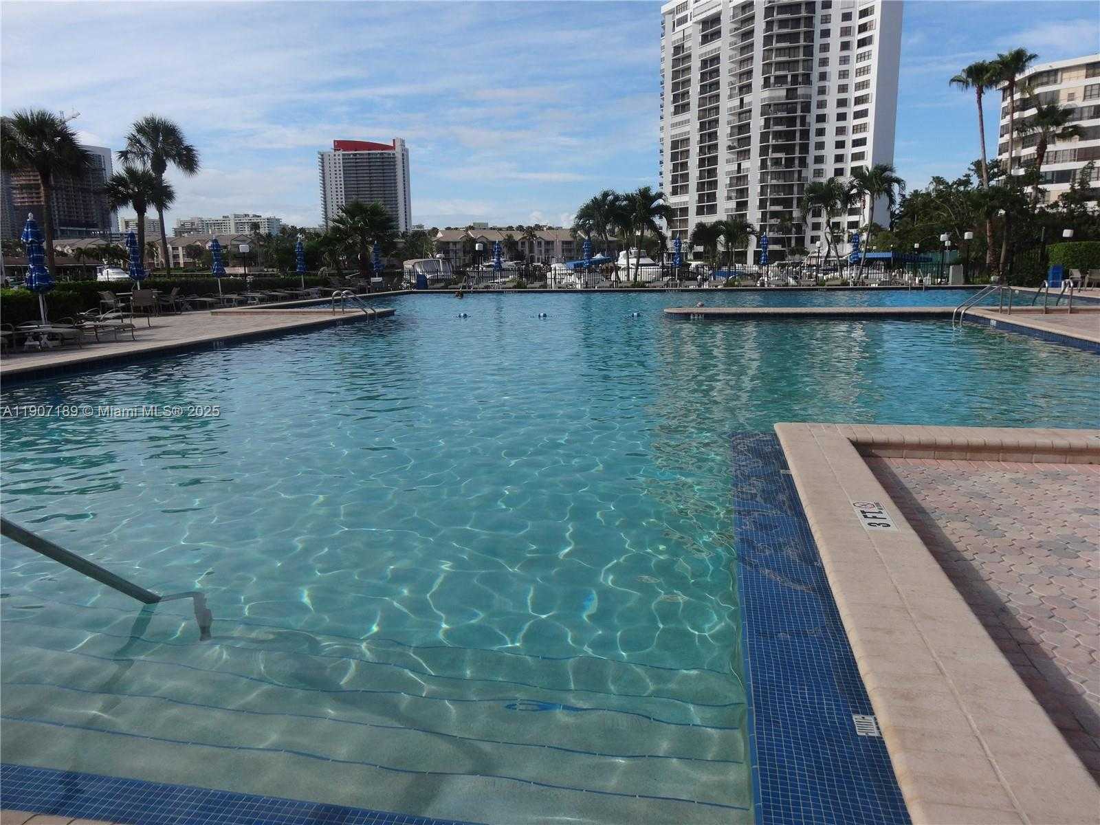 Small Image of 600 THREE ISLANDS BLVD #817, Hallandale Beach Number 6