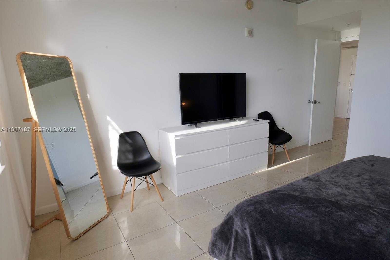 Small Image of 3250 NORTH EAST 1ST AVE #910, Miami Number 36