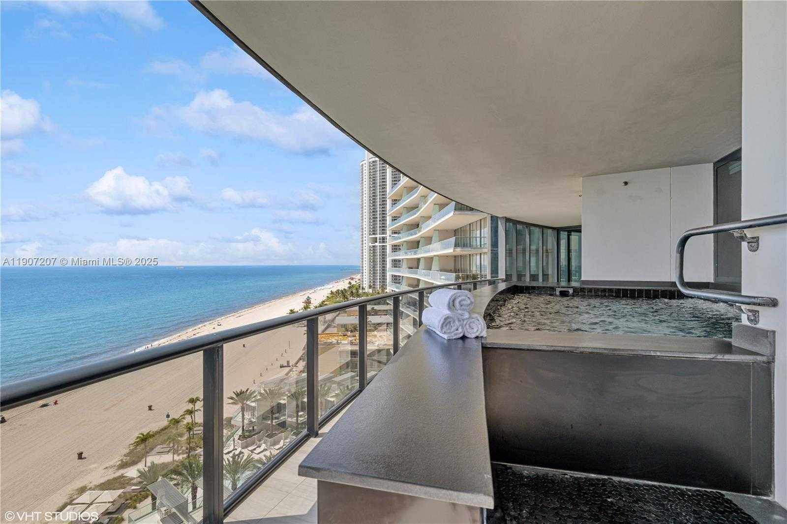 Imagen de Pequeño Objeto