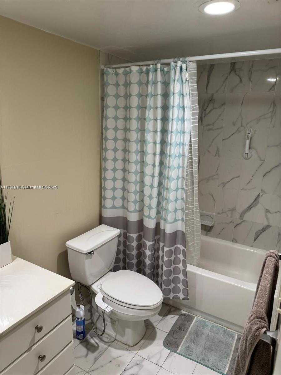 Small Image of 19380 COLLINS AVE #707, Sunny Isles Beach Number 17