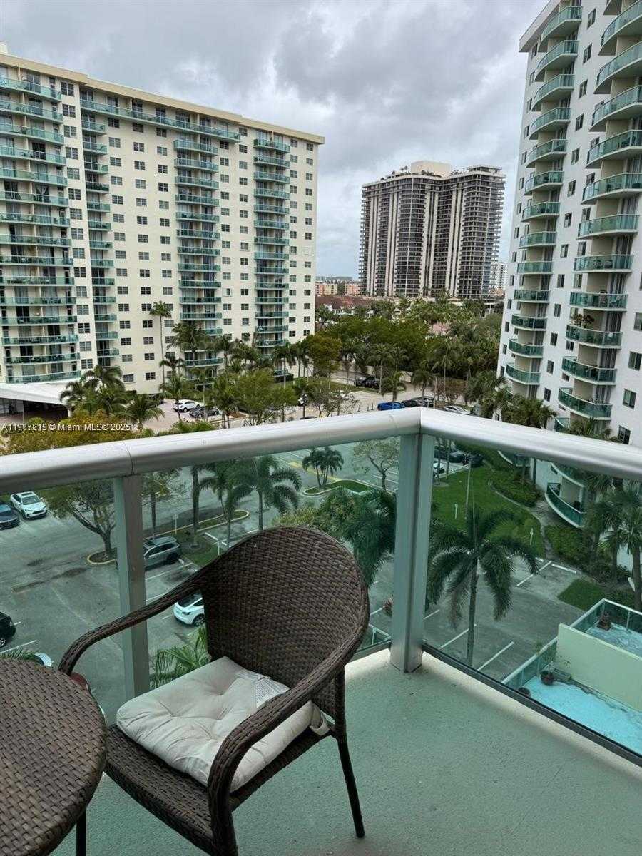 Small Image of 19380 COLLINS AVE #707, Sunny Isles Beach Number 2