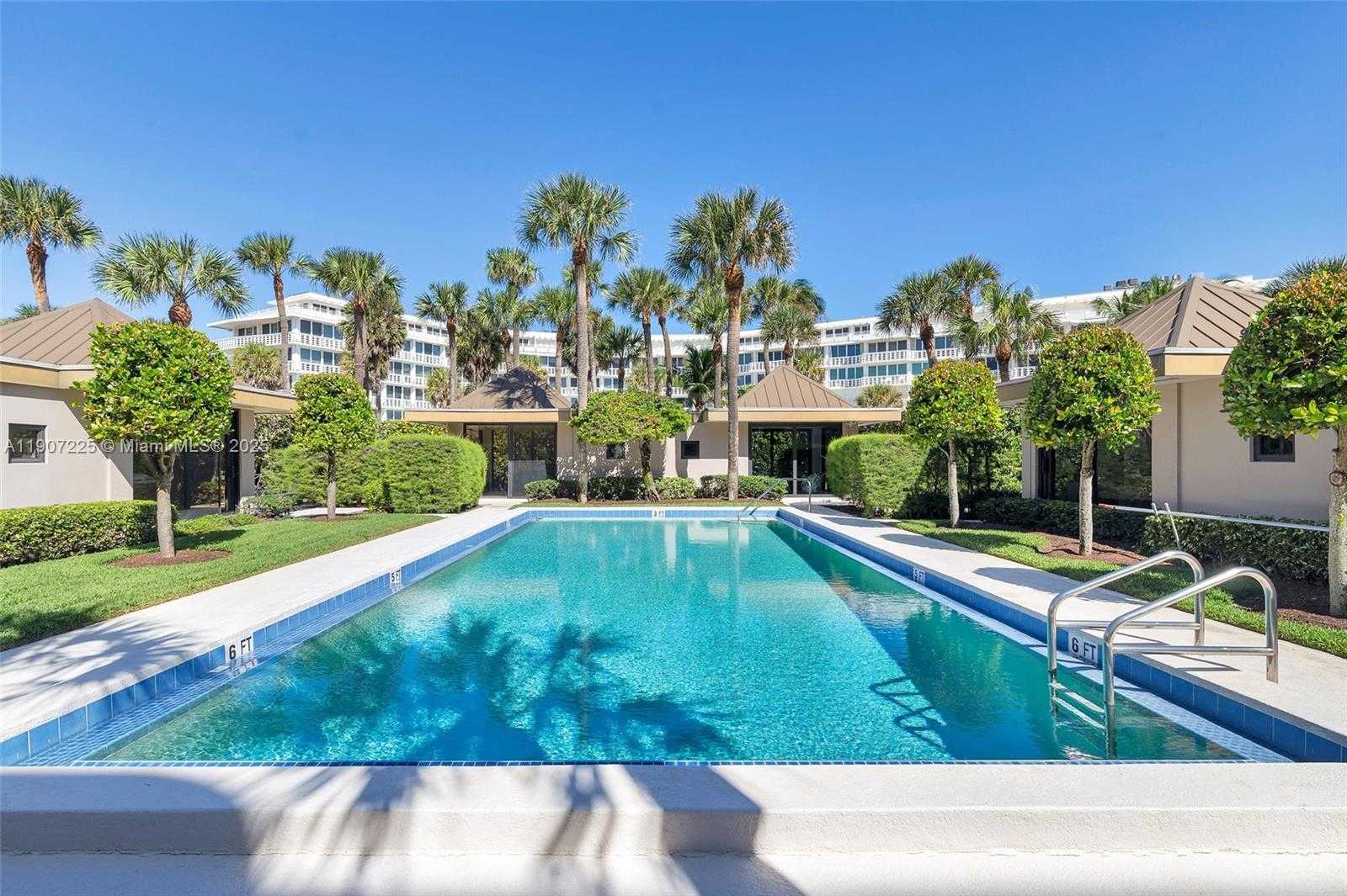 Small Image of 110 SUNSET AVE #4A, Palm Beach Number 15